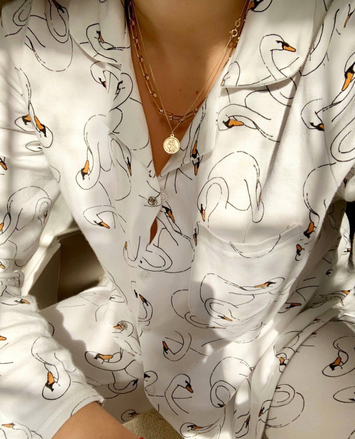 DAMEN-PYJAMA SCHWAN