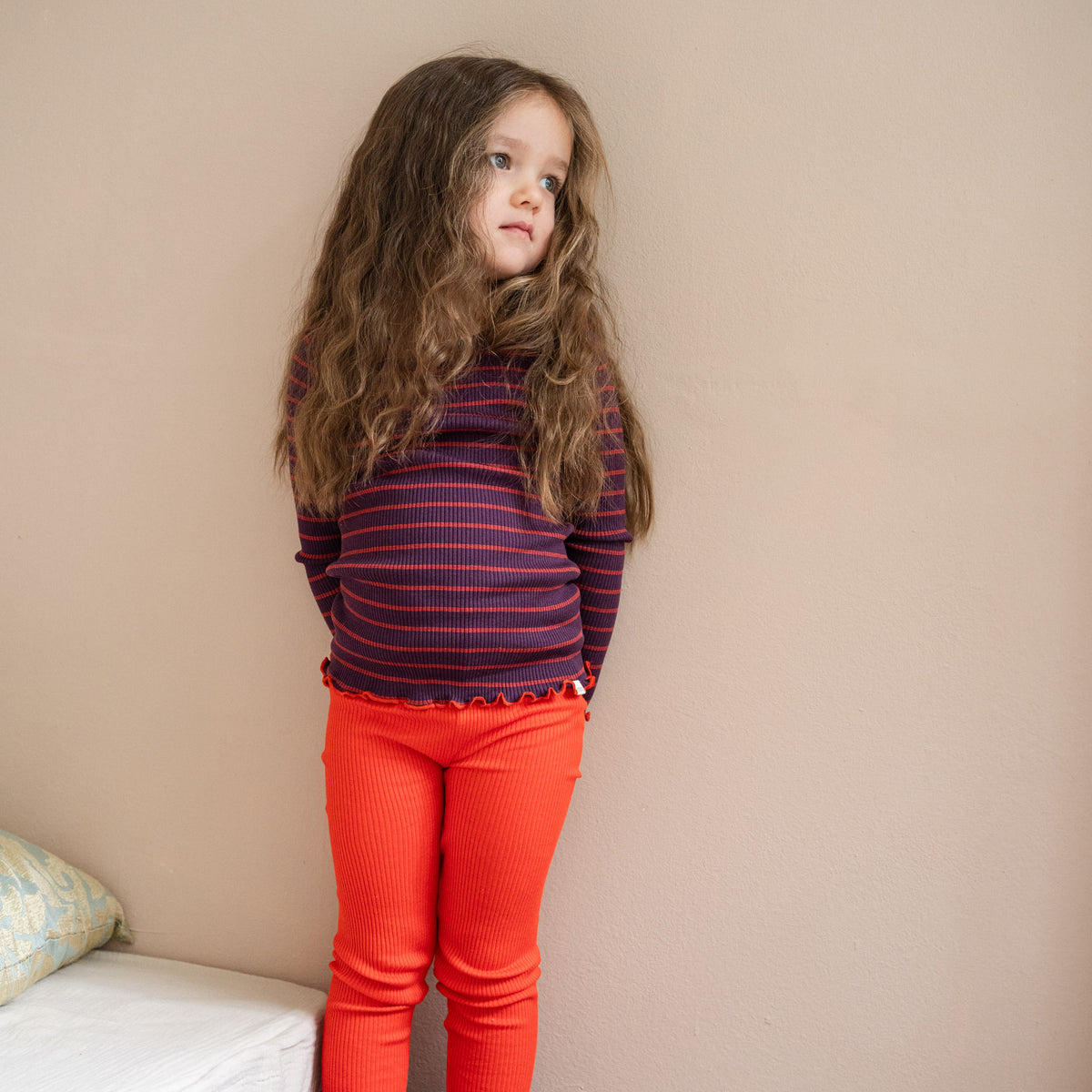 Bergen-frill – Blackberry Red Stripes