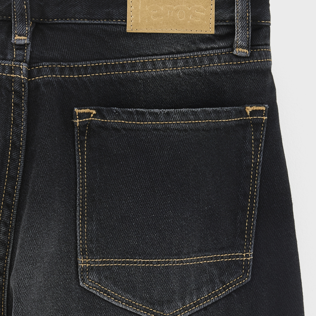 Jeans Kae – Used Black
