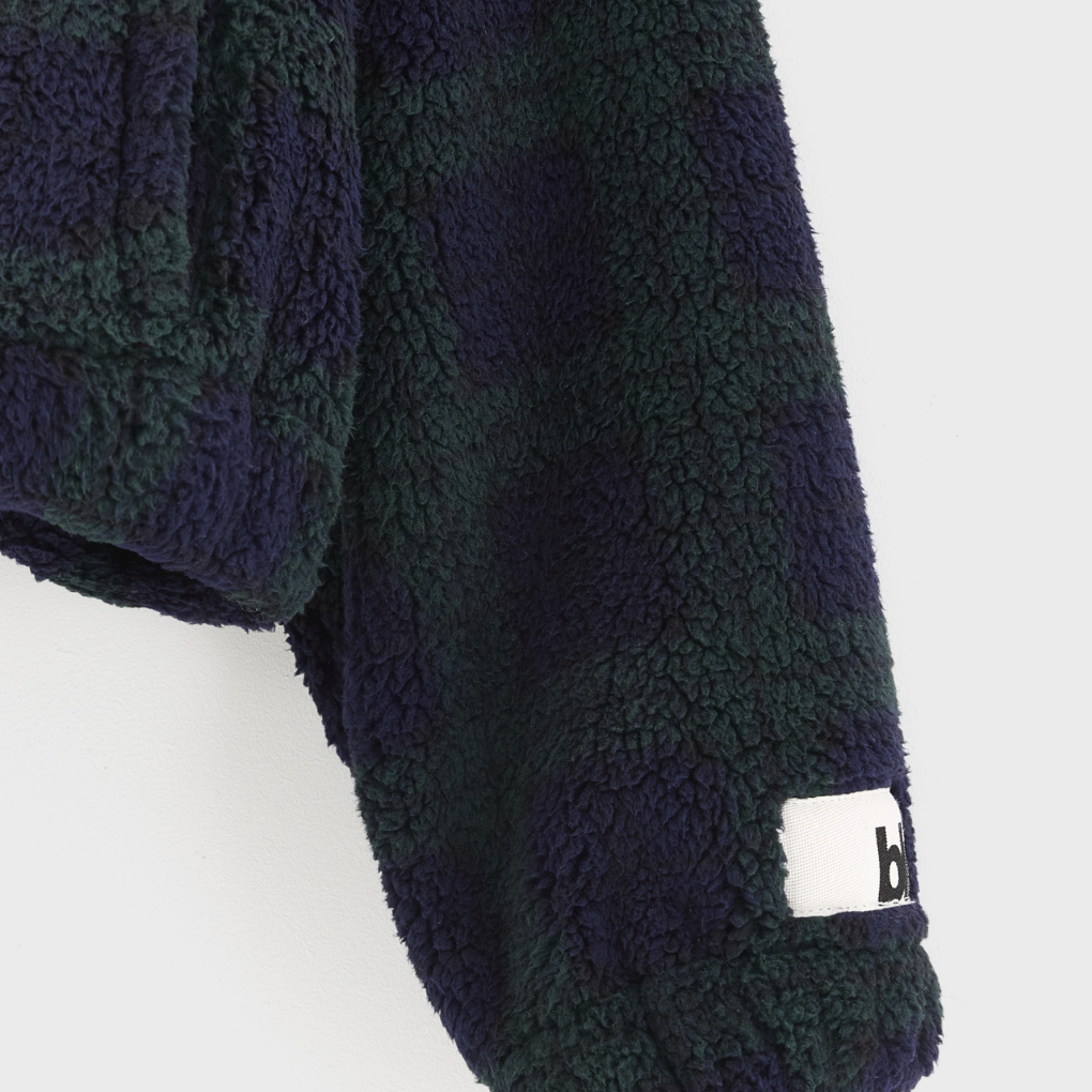 Jacke Jagness – Check B