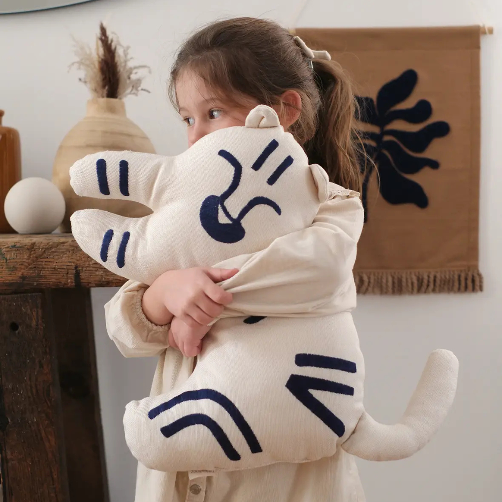 Besticktes Tigerkissen