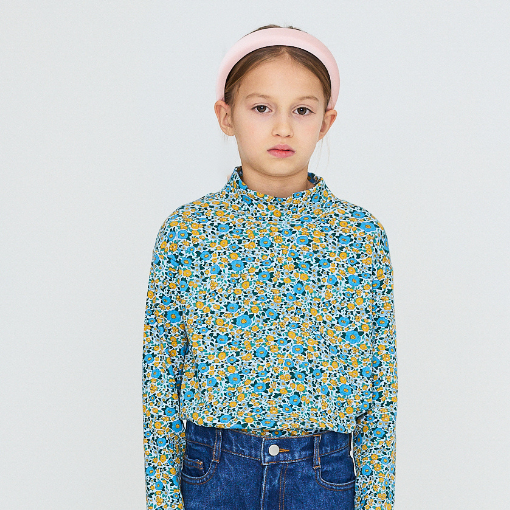 Flower Pattern Rib Mockneck