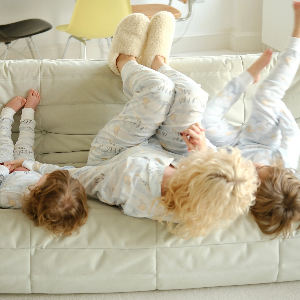 Klassischer Kinderpyjama Arktis