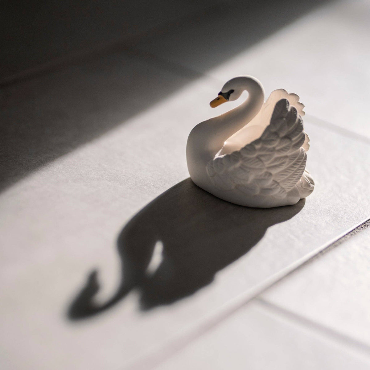 Badespielzeug aus Naturkautschuk Swan White