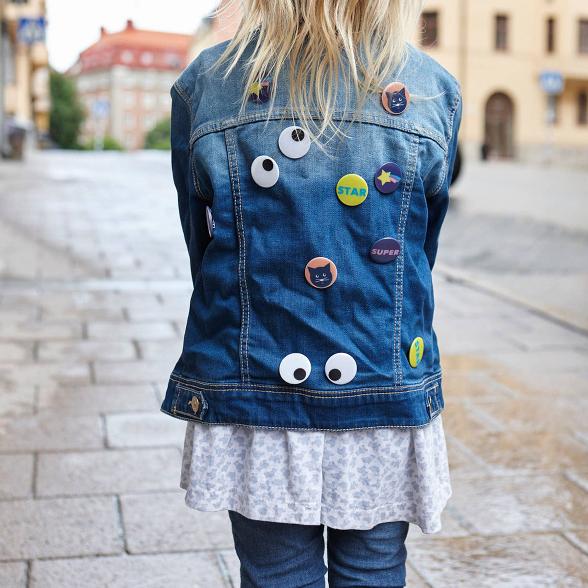 Set mit 6 reflektierenden Pins