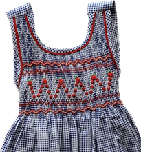 Lade das Bild in den Galerie-Viewer, KLEIDCHEN GREEN PEPPER KIDS
