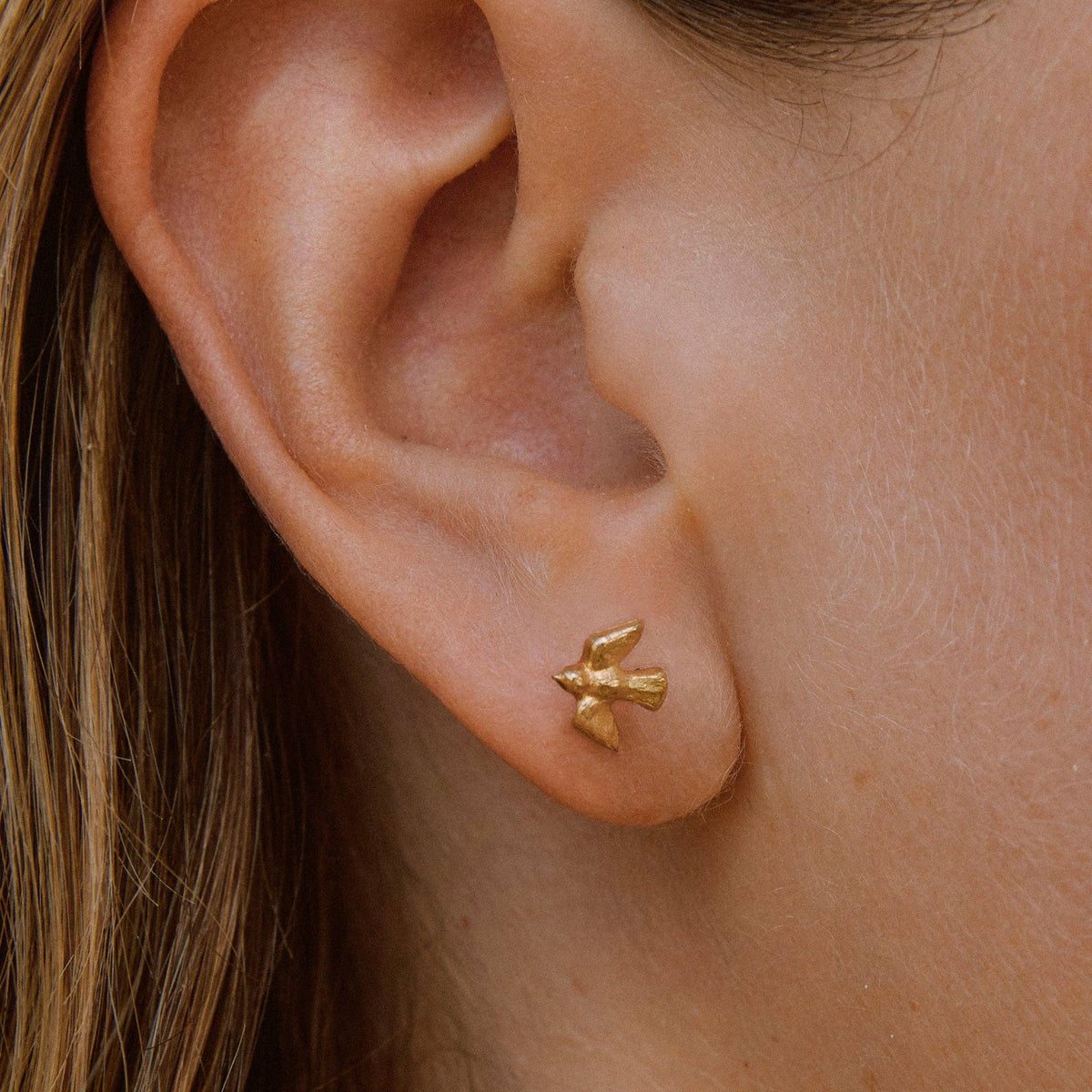 Mara Ohrstecker | Schmuck Gold Geschenk Wasserdicht