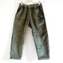 Lade das Bild in den Galerie-Viewer, CORDHOSE
