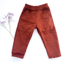 Lade das Bild in den Galerie-Viewer, CORDHOSE
