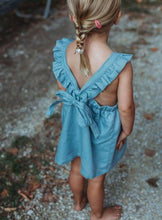 Lade das Bild in den Galerie-Viewer, KLEID GERALDIN
